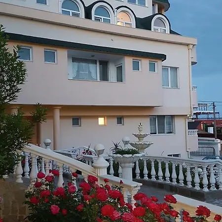 דירה Trakata וארנה